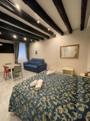 Ca'Antica sinagoga - Venice Canal front apartment